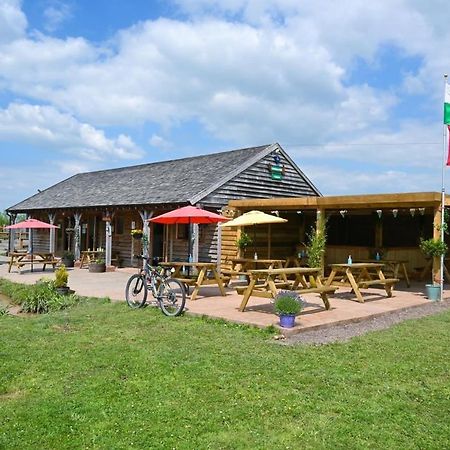 1-Bed Pod Cabin In Beautiful Surroundings Wrexham Exterior foto